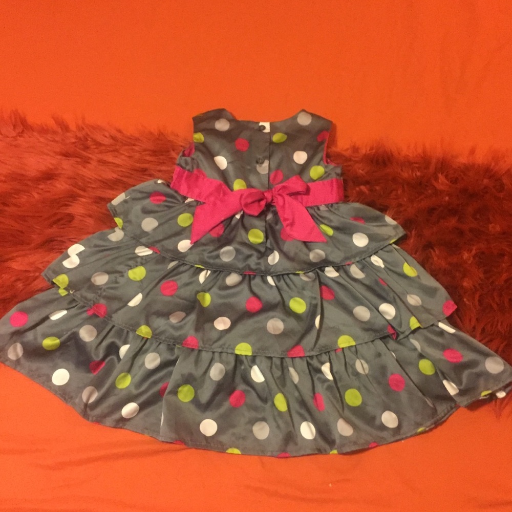 Adorable polka dot  Carter’s dress. Size 4t